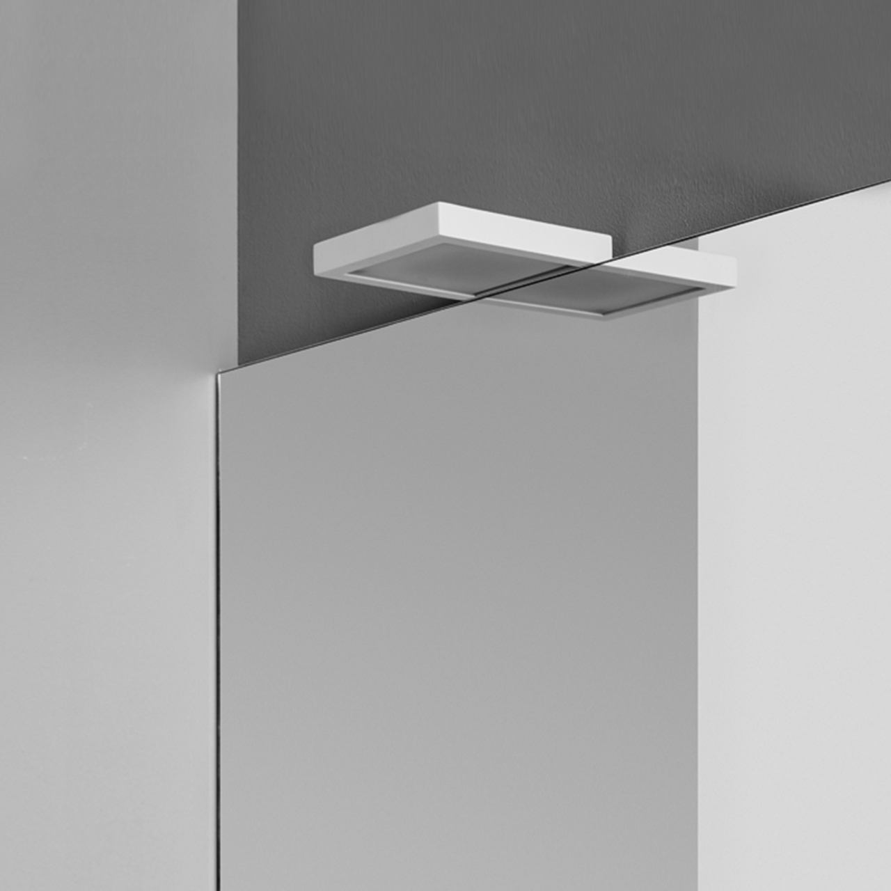 Square specchiera illuminazione REXA Design